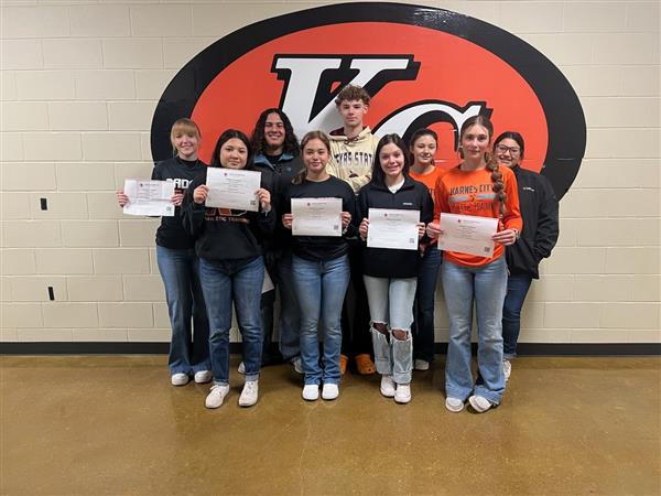  Karnes City Student Trainers Achieve Red Cross Certification
